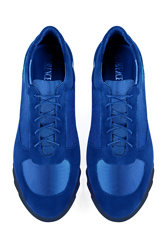Electric blue women's one-tone elegant sneakers. Round toe. Low rubber soles. Top view - Florence KOOIJMAN